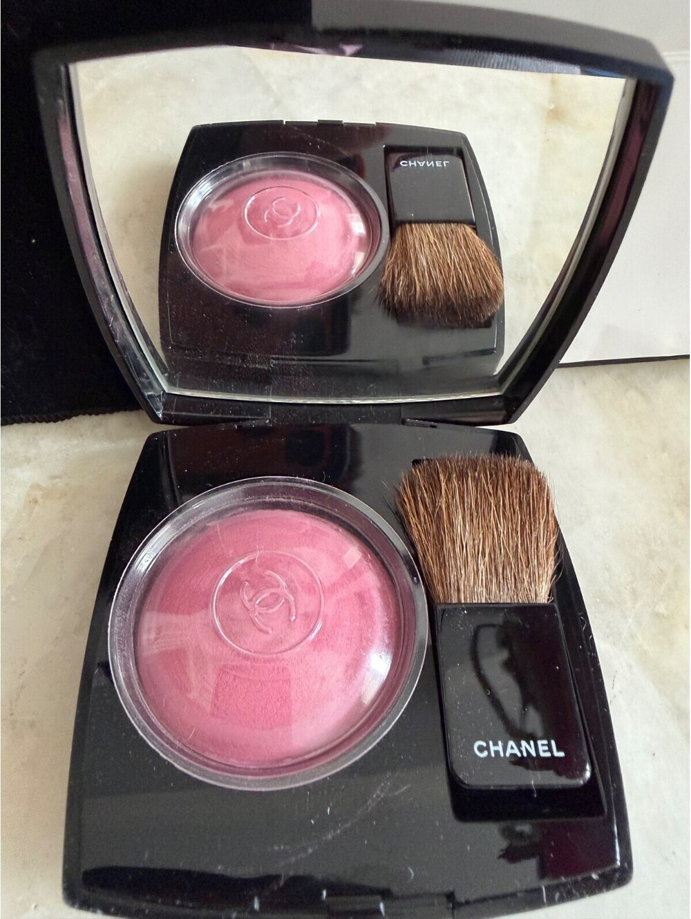 CHANEL Joues Contraste Powder Blush 64 PINK EXPLOSION 0.14oz NWOB + Velvet Pouch